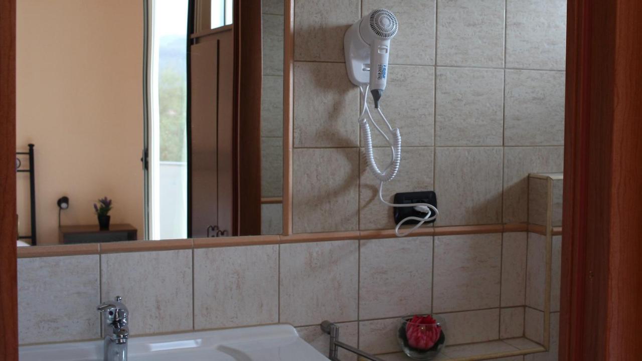 B&B Bassu Bosa Exteriér fotografie